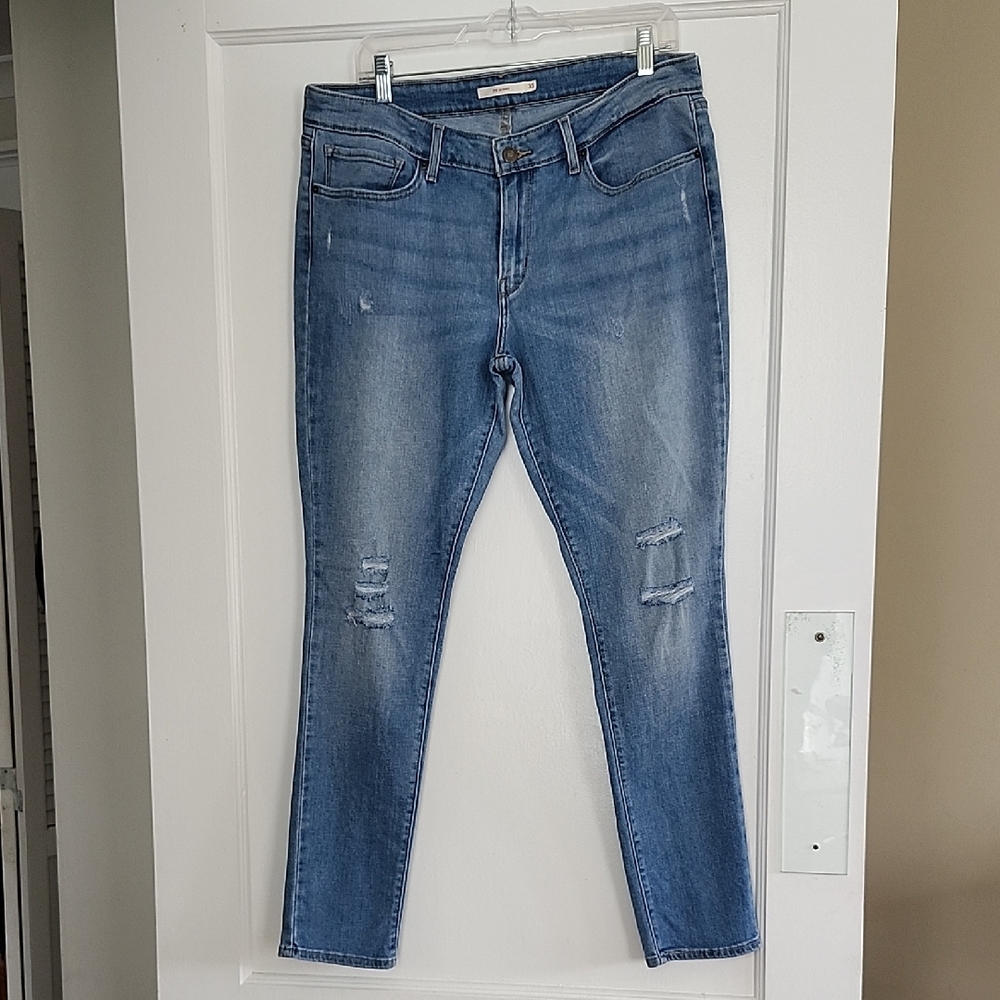 Levi's Classic Blue Distressed Skinny Women Jeans, 33
